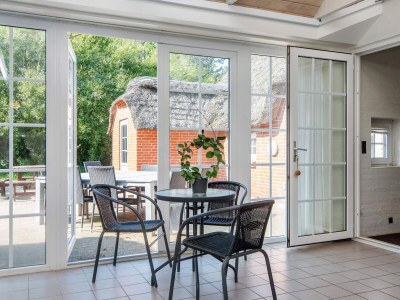 Holiday house Luxurioses Reetdachrefugium -- By Traum Ferienwohnungen - Outdoor photo 7