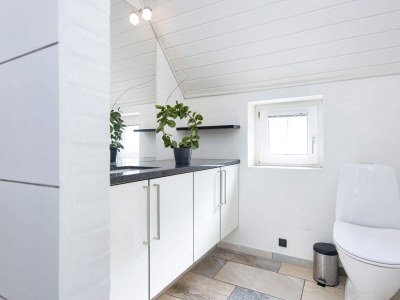 Holiday house Luxurioses Reetdachrefugium -- By Traum Ferienwohnungen - Outdoor photo 10