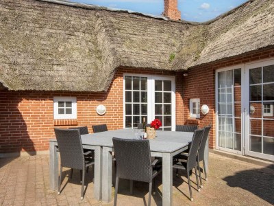 Holiday house Luxurioses Reetdachrefugium -- By Traum Ferienwohnungen - Outdoor photo 22