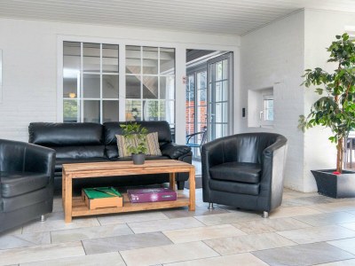 Holiday house Luxurioses Reetdachrefugium -- By Traum Ferienwohnungen - Outdoor photo 36