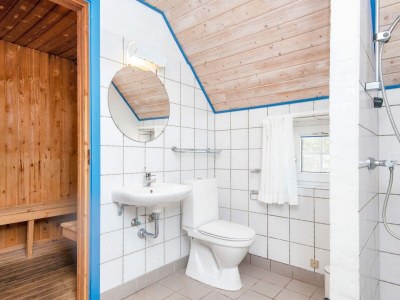 Holiday house Luxurioses Reetdachrefugium -- By Traum Ferienwohnungen - Outdoor photo 41