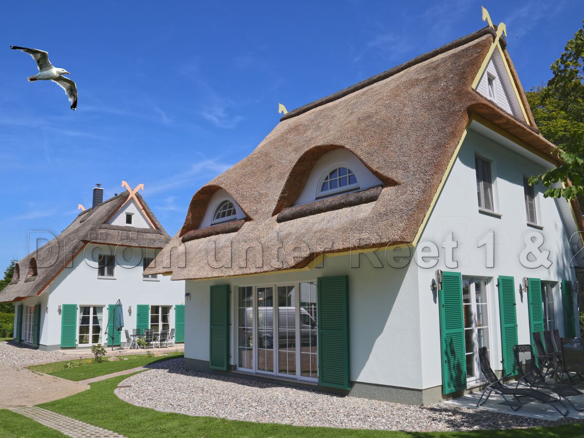 Holiday house Drööm unter Reet 1 - Outdoor photo 2