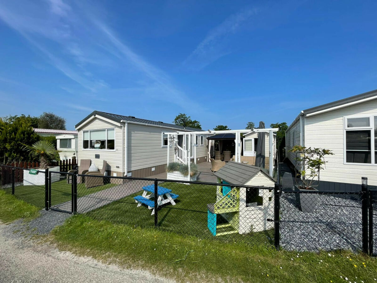 Chalet RBR 1373 - Beach Resort Kamperland - Outdoor photo 2