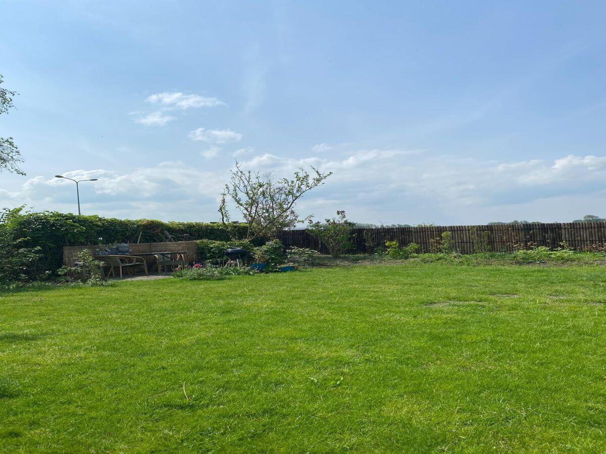 Holiday house Chalet in Ternaard near Heritage Site - Outdoor photo 2