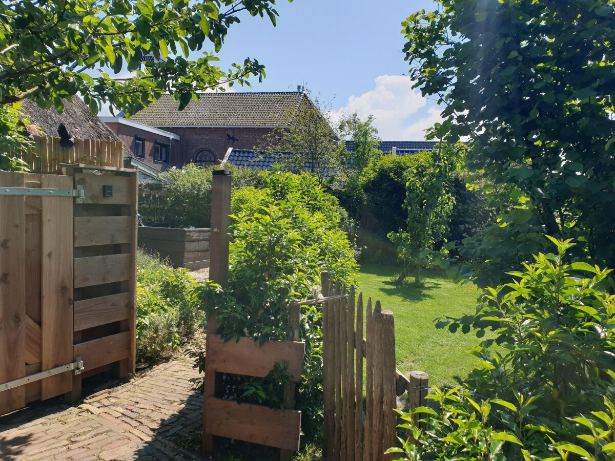 Holiday house Chalet in Ternaard near Heritage Site - Outdoor photo 5