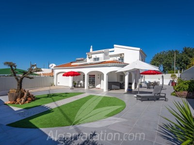 Holiday house No title in Albufeira, - Holiday house