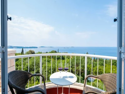 Apartment Villa Panorama Dubrovnik (S2) - Comfort Double Room with Balcony and Sea View in Mlini - Apartment