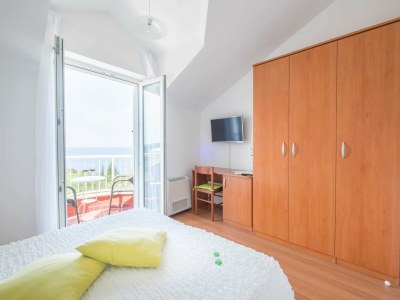 Apartment Villa Panorama Dubrovnik (S2) - Comfort Double Room with Balcony and Sea View - Features photo 2