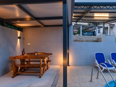 Holiday house Luka - Outdoor photo 6