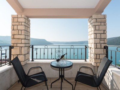 Villa Mia - Features photo 23