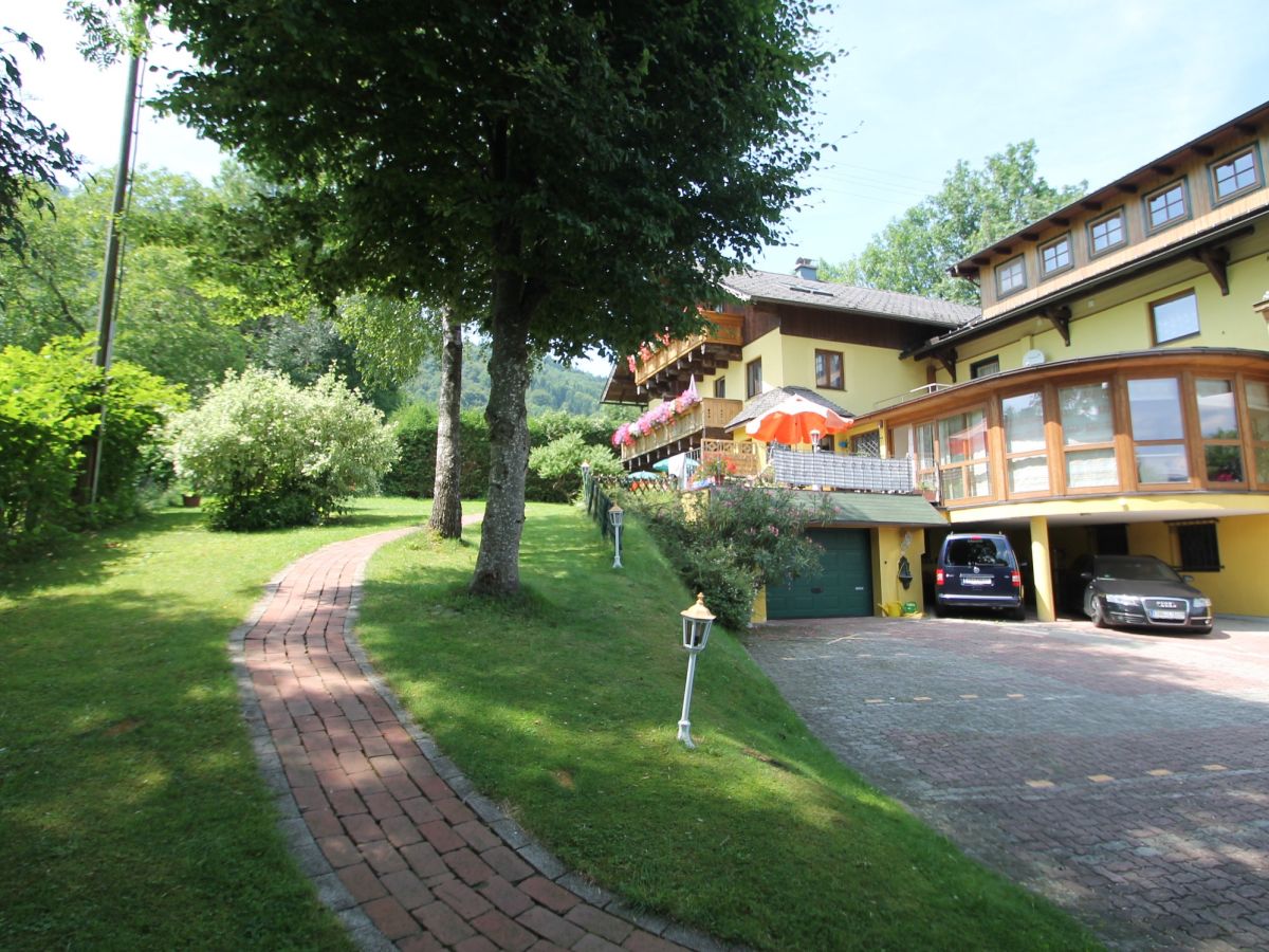 Holiday apartment Holiday apartment 50mÂ² with south-facing balcony and lake view - Outdoor photo 4