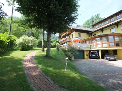 Holiday apartment Holiday apartment 50mÂ² with south-facing balcony and lake view - Outdoor photo 4