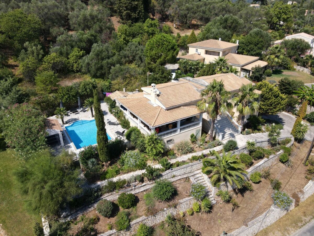 Villa SalÈgli - Outdoor photo 3