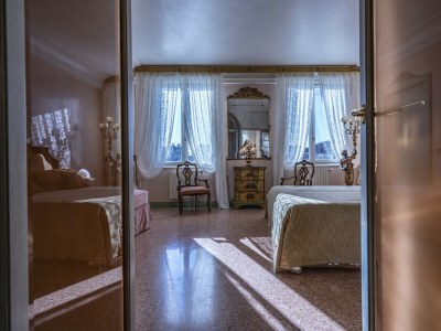 Apartment Ca' Degli Specchi Grand Canal - Features photo 24