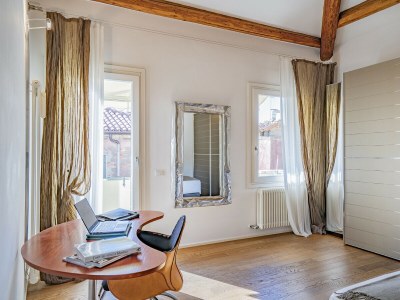 Apartment Colleoni Terrace - Features photo 34