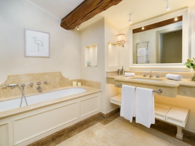 Apartment Donna Lipsi - La Dimora degli Affreschi Florence - Features photo 14