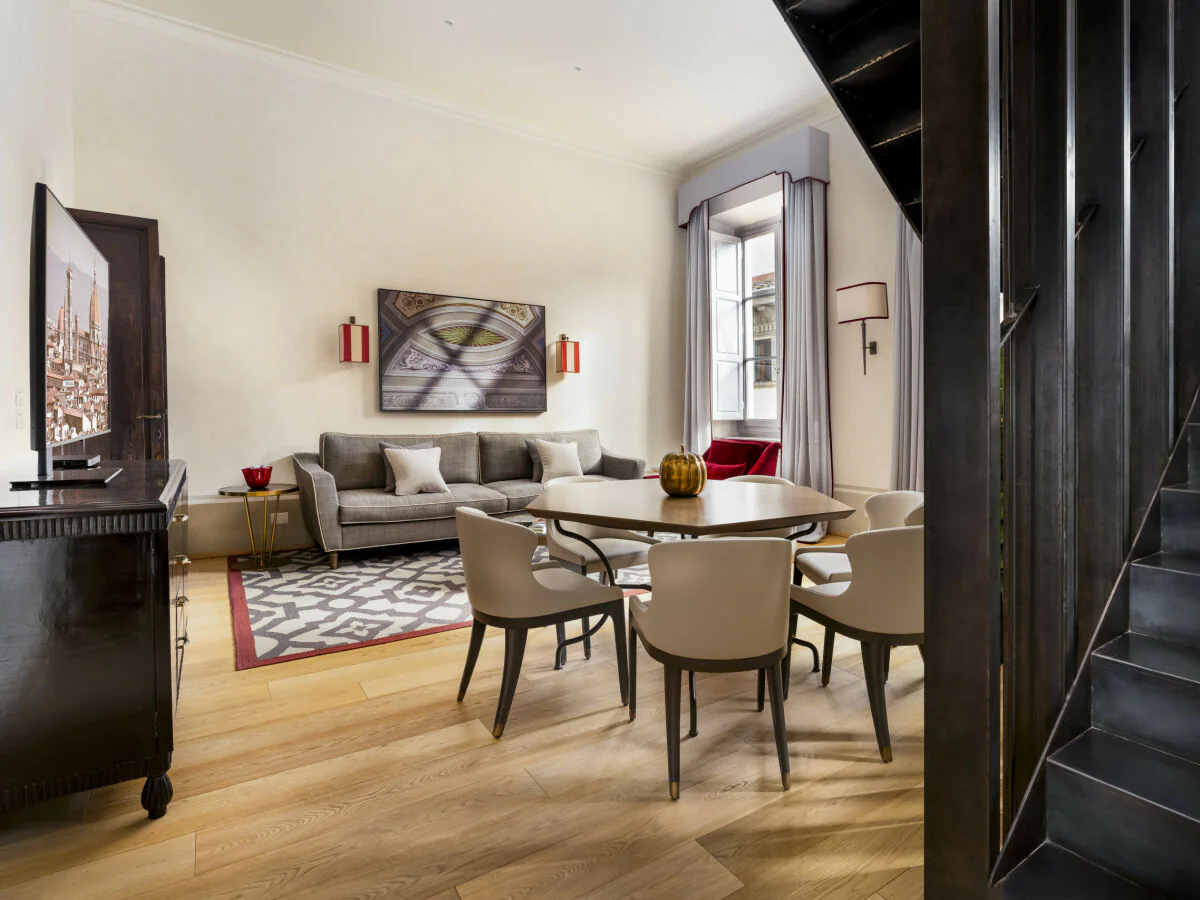 Apartment Marchesa Olympia Dimora degli Affreschi Florence