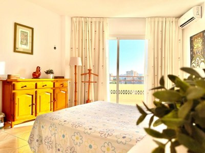 Apartment Apartment in Malaga with Sea Views & Pool - Features photo 10