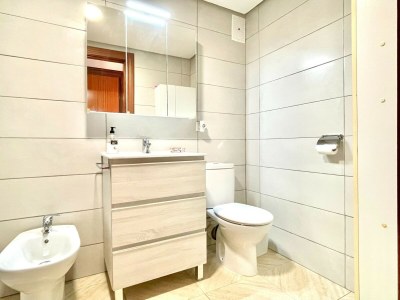 Apartment Apartment in Malaga with Sea Views & Pool - Features photo 11