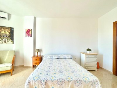 Apartment Apartment in Malaga with Sea Views & Pool - Features photo 28