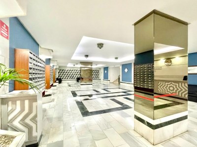 Apartment Apartment in Malaga with Sea Views & Pool - Features photo 35