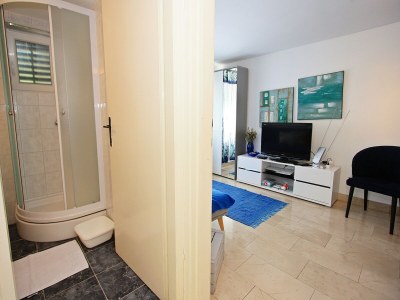 Apartment Apartment Zorica - One Bedroom Apartment with Terrace (ST) - Features photo 14