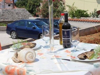 Apartment Apartments Sweet Life - One-Bedroom Apartment with Terrace (Nina) (ST) in Brač - Apartment