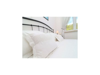 Apartment Apartments Mediterranean House - Two Bedroom Apartment with Terrace and Sea View - Features photo 4