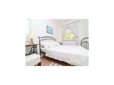 Apartment Apartments Mediterranean House - Two Bedroom Apartment with Terrace and Sea View - Features photo 12