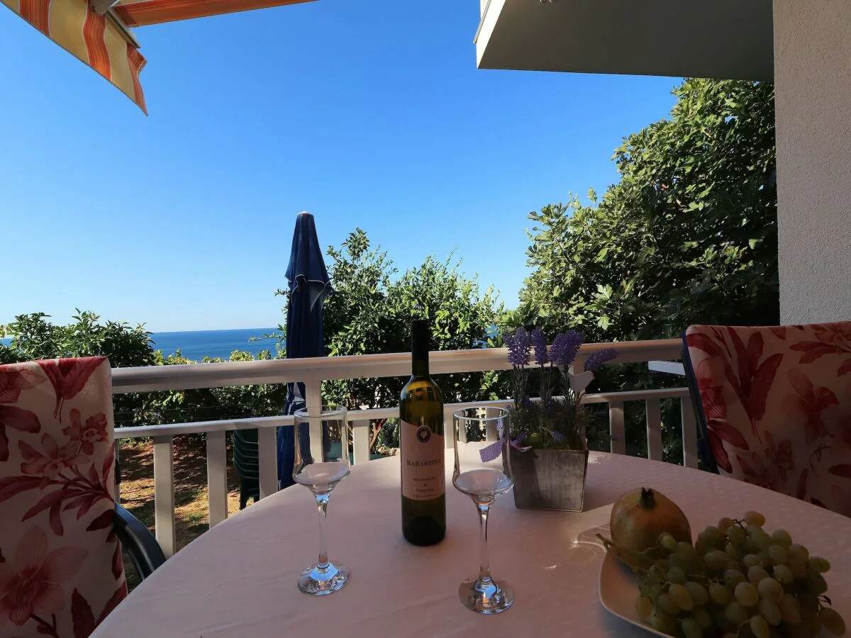 Apartment Seaside Apartments Hrkać - Studio Apartment with Terrace and Sea View 3