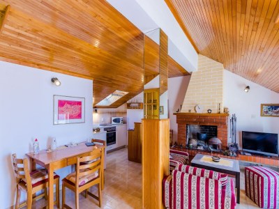 Apartment Apartment and Room Cicko - One Bedroom Apartment with Terrace and Sea View (Attic) - Features photo 8