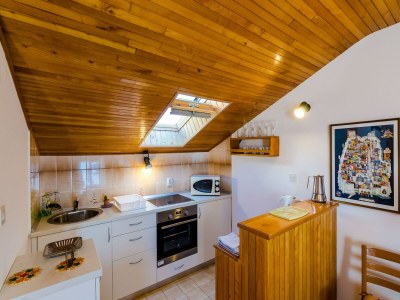 Apartment Apartment and Room Cicko - One Bedroom Apartment with Terrace and Sea View (Attic) - Features photo 13