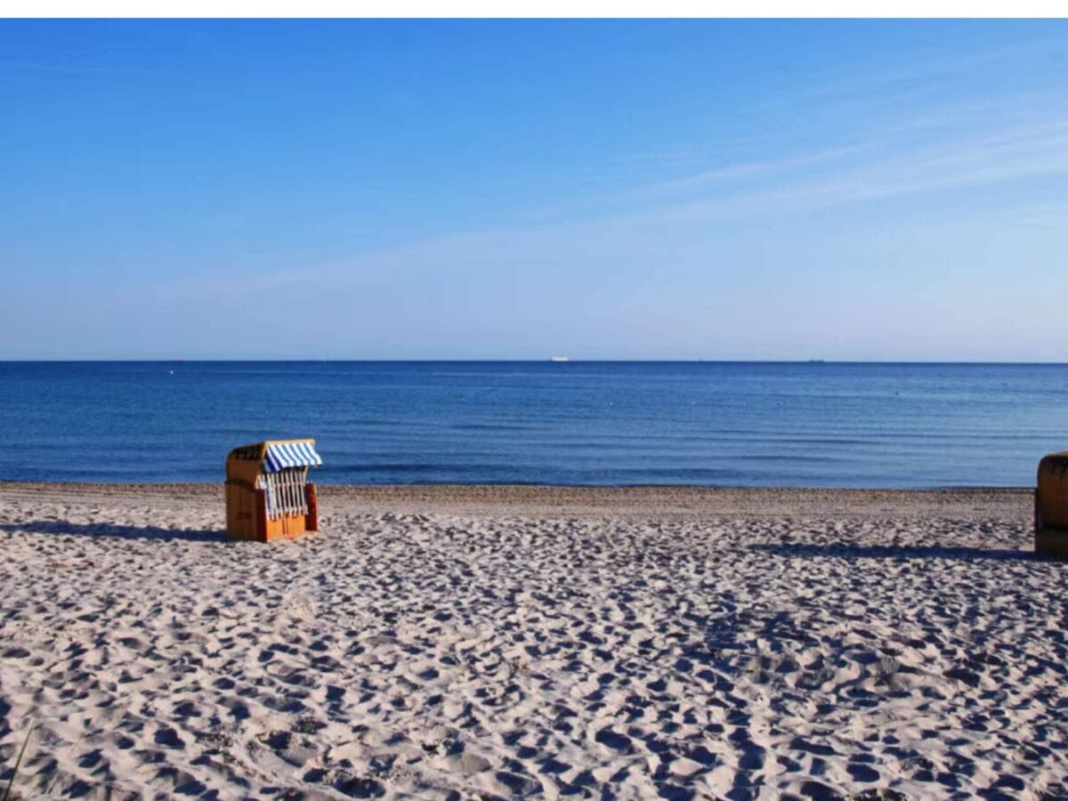 Holiday house Schönes Ferienhaus in Strandnähe - Outdoor photo 4