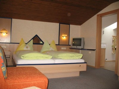 Holiday room Einzelzimmer mit Dusche/WC (Nr. 2) - Outdoor photo 18