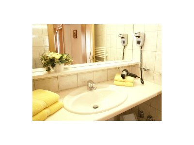 Apartment Top 9 & Top 14 - Features photo 32