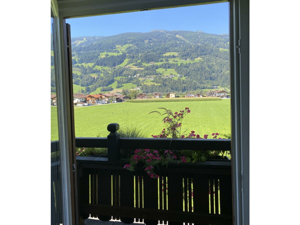 Apartment TOP 1 mit 4 Schlafzimmern - Outdoor photo 2