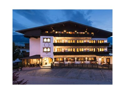 Holiday room Suite, Dusche und Bad, WC, 2 Schlafräume in Stumm - Holiday room