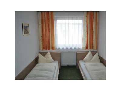 Apartment Apartment/3 Schlafräume/Bad, WC - Features photo 23