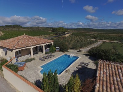 Villa Domaine de L'Oliveraie in Aigne - Villa