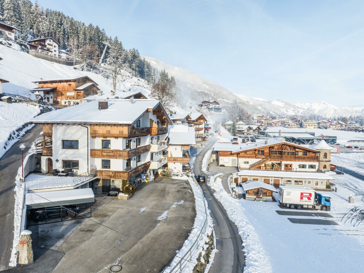 Apartment Apart Maximilian - Outdoor photo 2