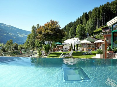 Apartment Pleasing Apartment in Kaltenbach near Ski Area - Outdoor photo 28