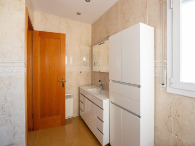 Holiday house Premium holiday home with private pool - Features photo 21