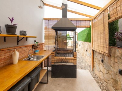 Holiday house Premium holiday home with private pool - Features photo 28