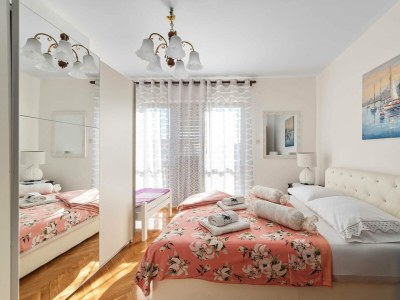 Apartment Apartments Barbarella - Three Bedroom Apartment A2 - Features photo 13