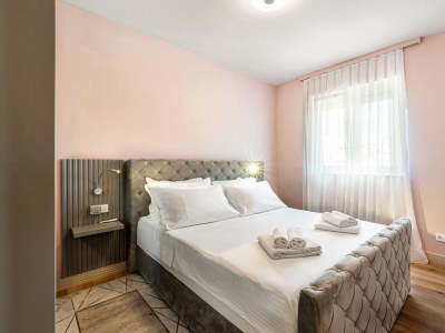 Apartment Luxury Apartment Tisa - three bedroom apartment - Features photo 17