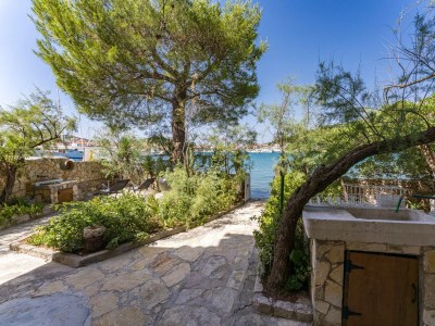 Apartment Apartments Kukljica - two bedroom apartment - Outdoor photo 4