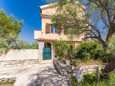 Apartment Apartments Kukljica - two bedroom apartment - Outdoor photo 8