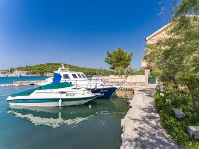 Apartment Apartments Kukljica - two bedroom apartment - Outdoor photo 9