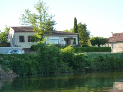 Holiday house Au bord du Tarn in Lagrave - Holiday house