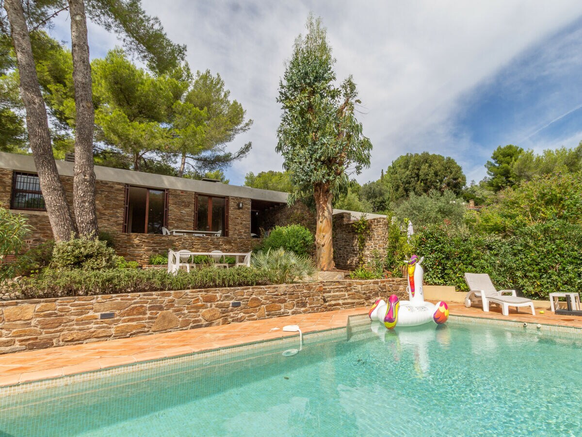 Villa Les Eucalyptus (6p) with pool at French Riviera